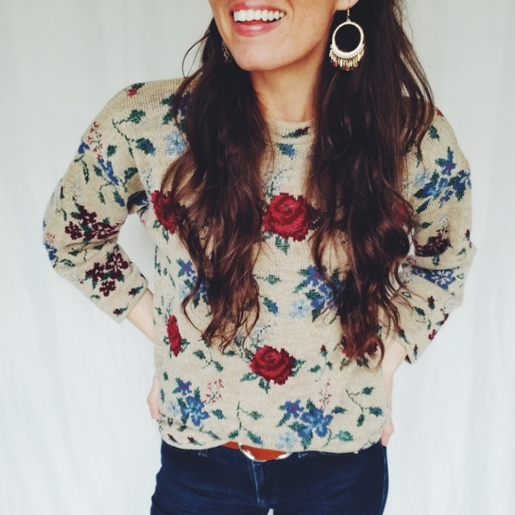 Basic Editions Sweaters - Basic Editions Vintage L Floral Sweater Longsleeve
